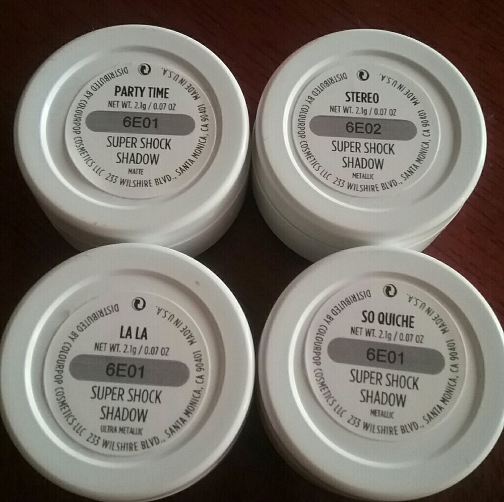 Sold!!! 8 Colourpop super shock shadows